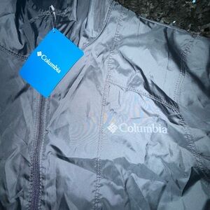 NWT Columbia Black Men’s /Unisex Light Rain Jacket w/ Hood